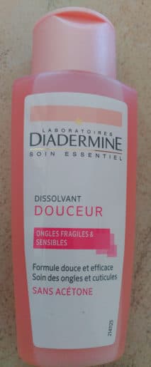 Dissolvant douceur