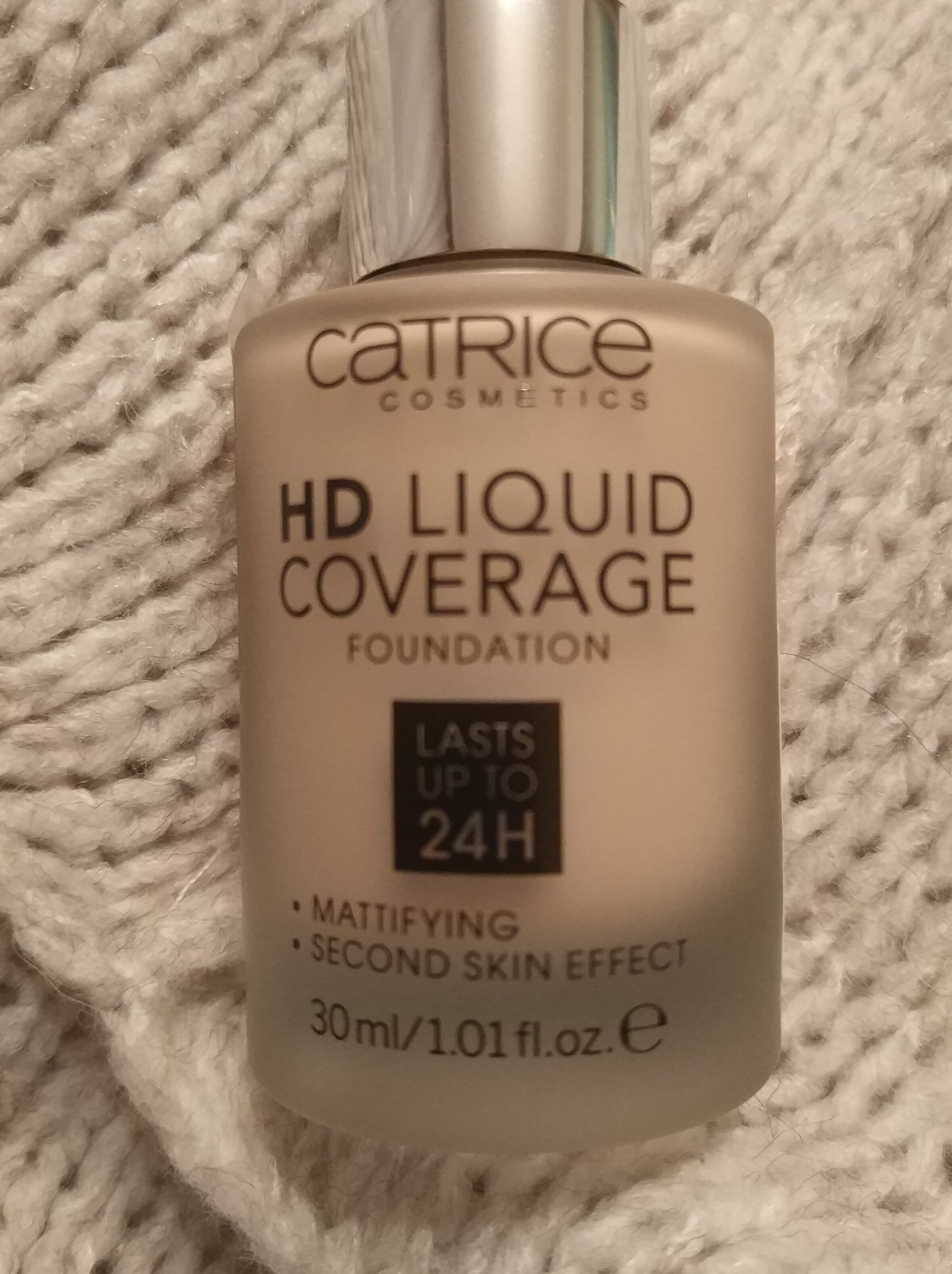 HD 010 Light Beige Liquid Coverage Foundation
