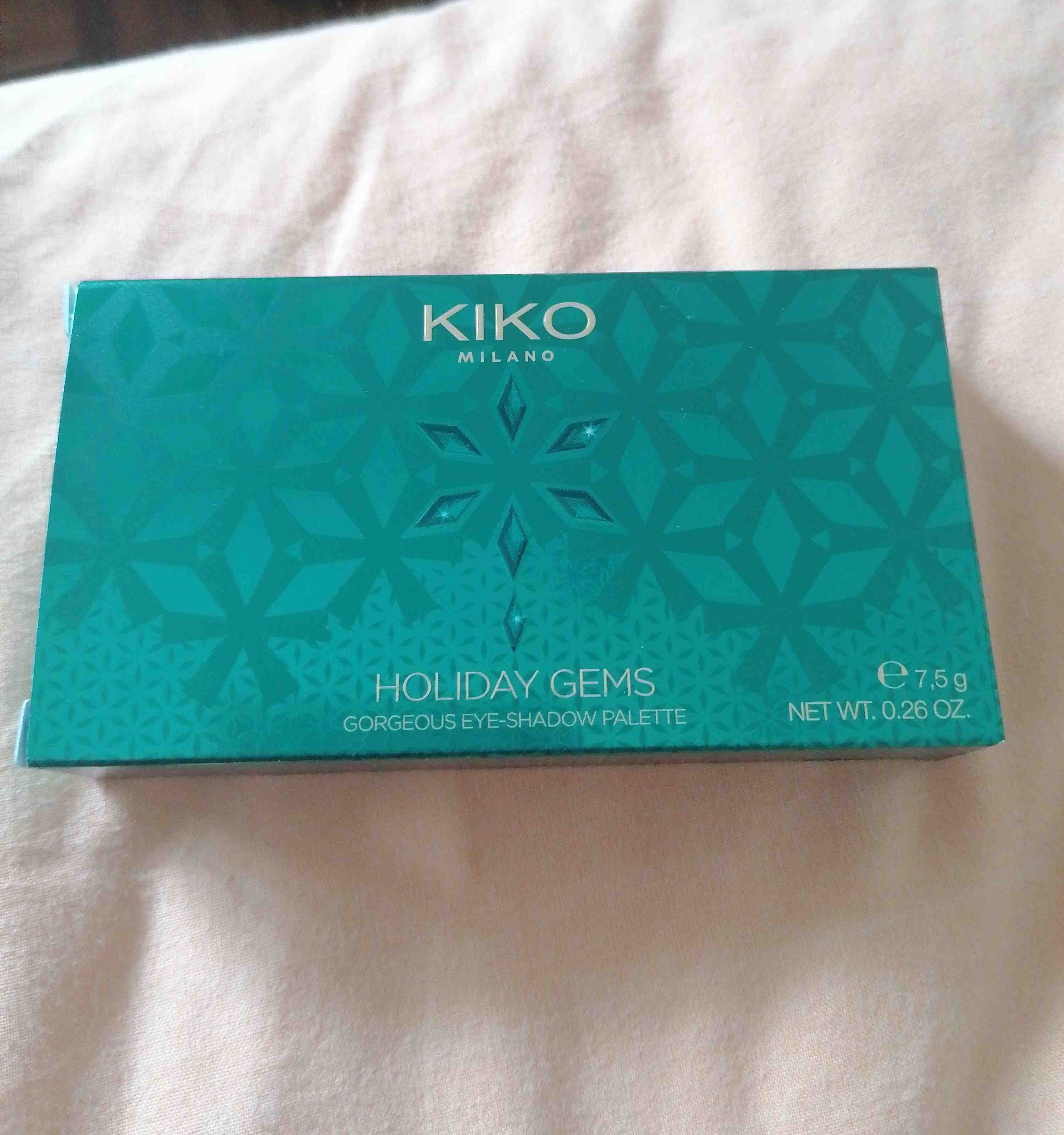 Holiday Gems Gorgeous Eyeshadow Palette
